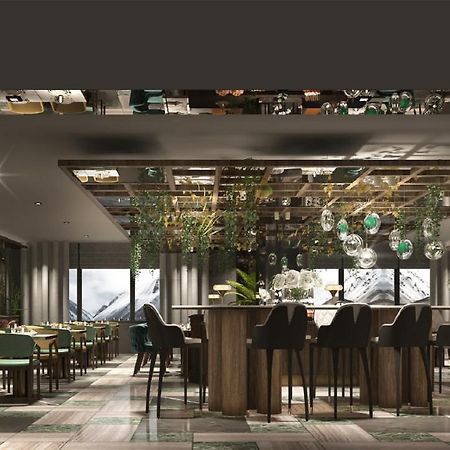 Doubletree By Hilton Yuksekova Hotel Buitenkant foto